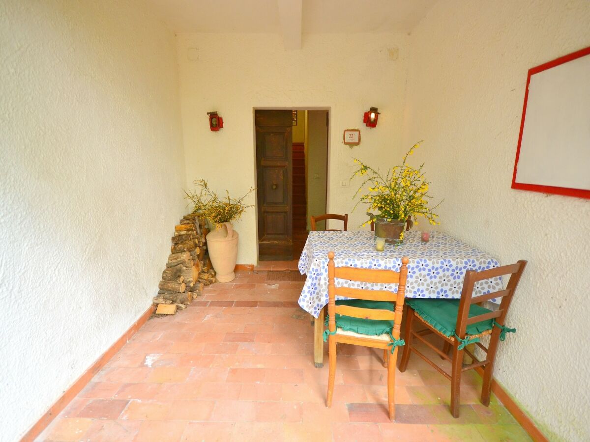 Holiday house Holiday home with shared pool - Outdoor photo 5