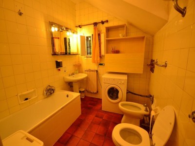 Holiday house Holiday home with shared pool - Features photo 19