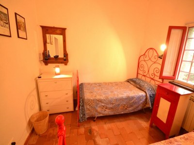 Holiday house Holiday home with shared pool - Features photo 30