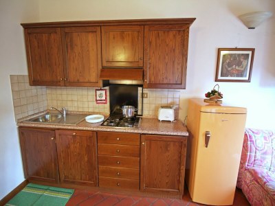 Chalet Farmhouse in Poppi with Pool & Forest Nearby - Features photo 18