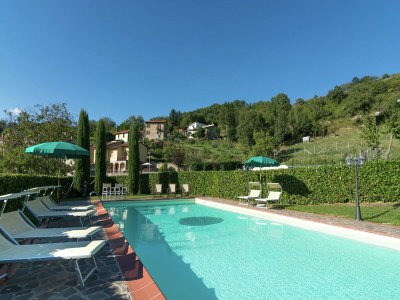 Villa Villa in Lonnano mit Pool - Outdoor photo 5