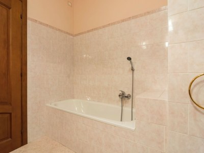 Villa Villa in Lonnano mit Pool - Features photo 28