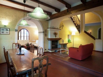 Villa Villa in Casentino mit Pool und Schlossblick - Features photo 15