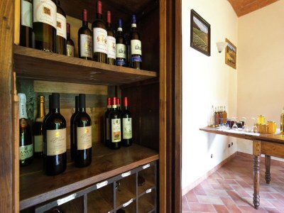 Holiday house Authentic farmhouse with pool - Outdoor photo 34