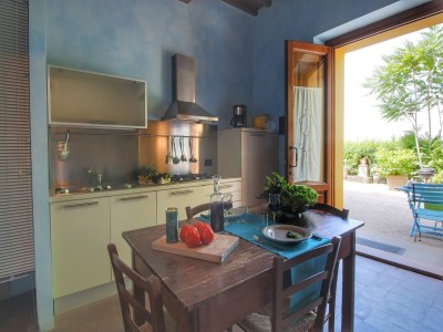 Apartment Villa in Tuscany with Pool near Beach - Features photo 13