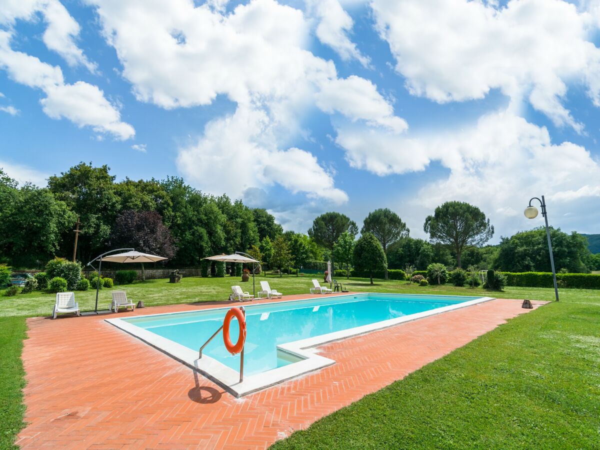 Farmhouse Farmhouse with Pool View - Outdoor photo 4