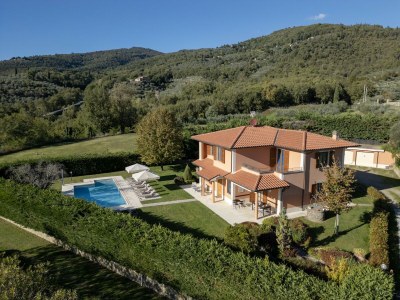 Villa Villa in Toskana mit Pool und Aussicht in Loro Ciuffenna - Villa
