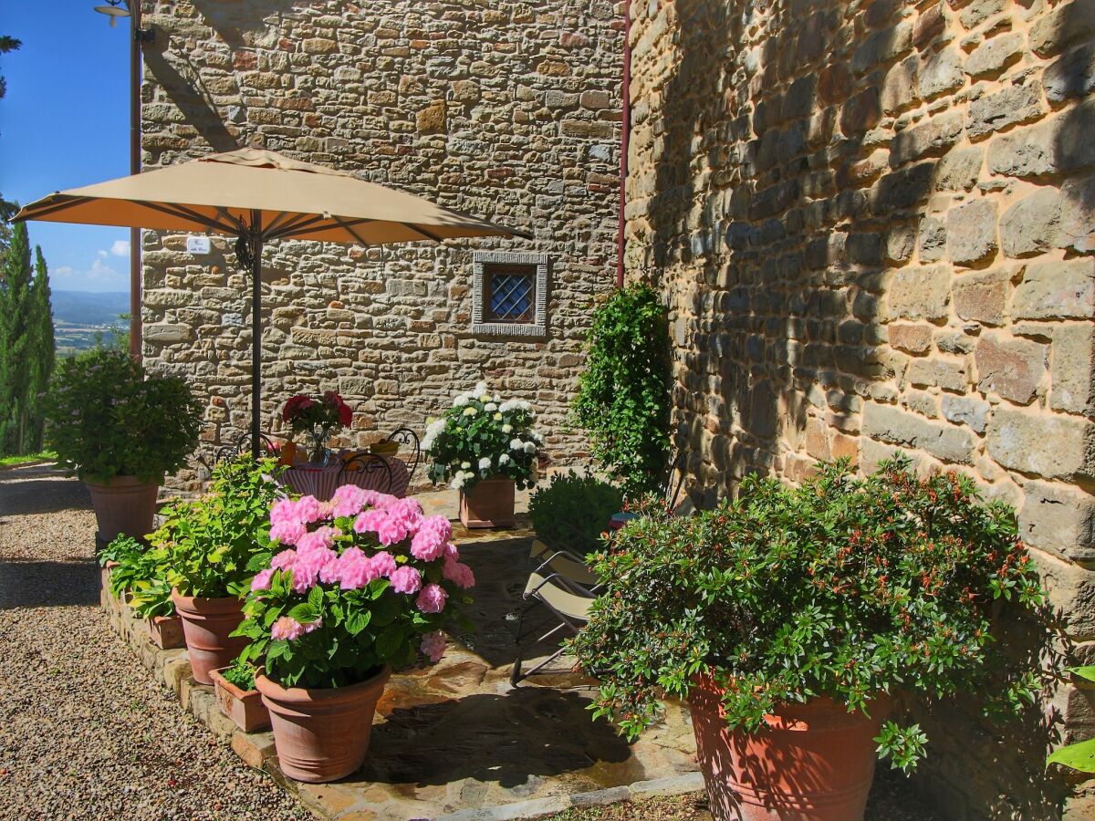 Farmhouse Majestic Farmhouse with Pool