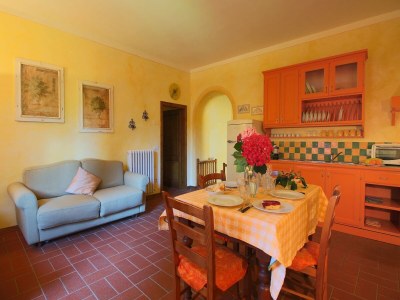 Farmhouse Majestic Farmhouse with Pool - Features photo 24