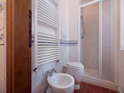 Farmhouse Farmhouse in Loro Ciuffenna with Pool & Garden - Features photo 20