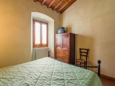 Cottage Tuscan Mansion getaway - Features photo 28