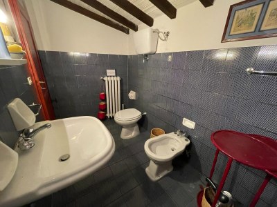 Holiday house Detached cottage with pool - Features photo 28