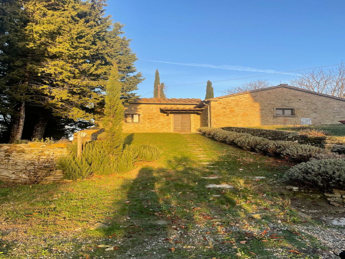 Holiday house Cottage with swimming pool - Outdoor photo 4