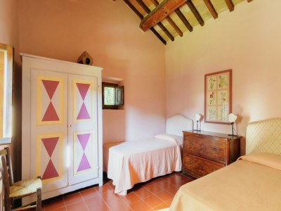 Holiday house Cottage with swimming pool - Features photo 23