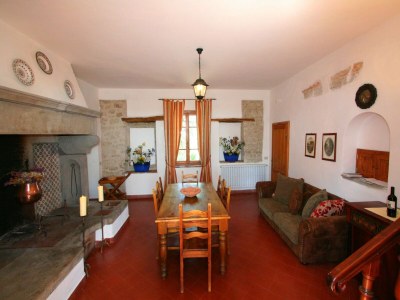 Holiday house Elegante Villa mit Tal - Features photo 20