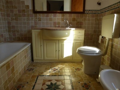 Holiday house Elegante Villa mit Tal - Features photo 38