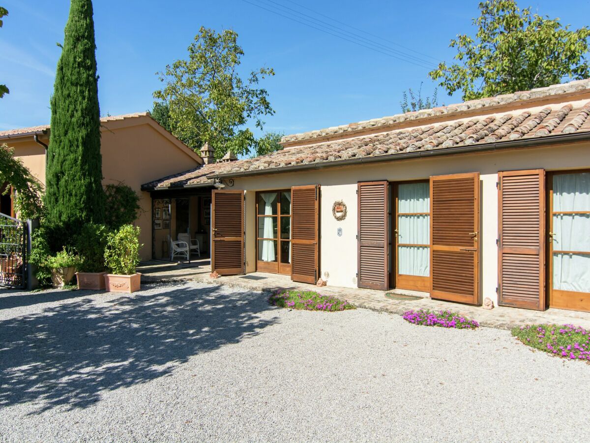 Holiday house Ferienhaus in Cortona mit Pool - Outdoor photo 3
