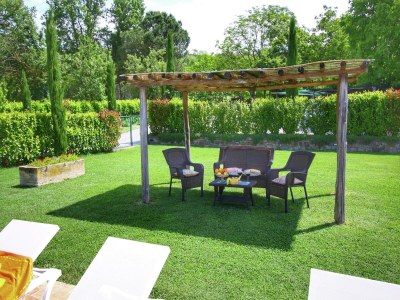 Holiday house A Cottage Wrapped in Cypress Dreams - Outdoor photo 13