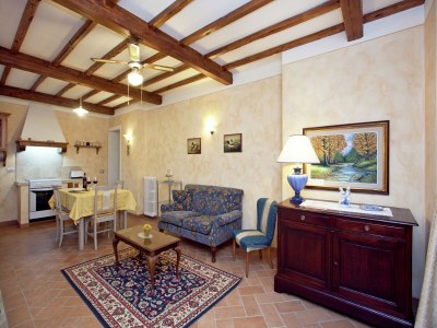 Holiday house A Cottage Wrapped in Cypress Dreams - Features photo 23