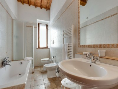 Farmhouse 360 degree view of the Tuscan - Features photo 15