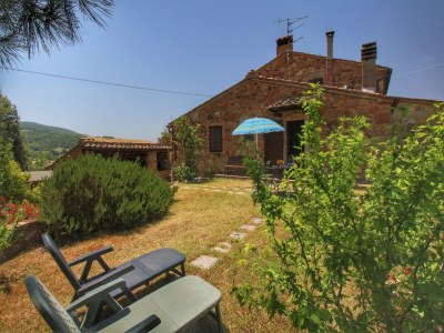 Farmhouse Agriturismo con giardino privato - Outdoor photo 7