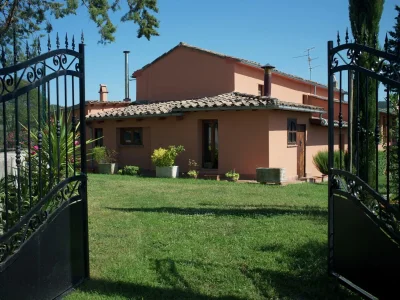 Holiday house Tuscan Hideaway with Pool in Val di Chiana - Holiday house
