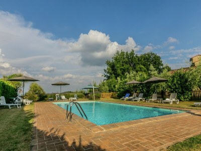 Farmhouse Farmhouse Montepulciano near Vineyards Pool - Outdoor photo 2