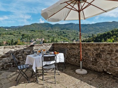 Apartment Relaxing Tuscan Home with WiFi - Outdoor photo 12