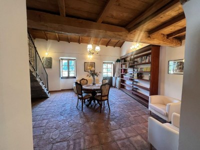 Apartment Relaxing Tuscan Home with WiFi - Features photo 22