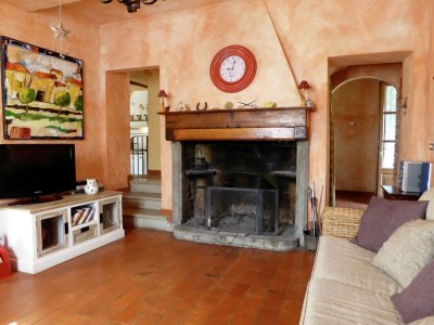 Villa Villa in Tuscany with Private Pool & Garden - Features photo 23