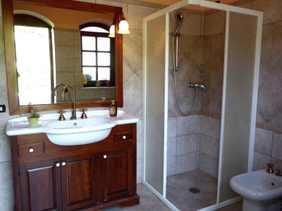 Villa Villa in Tuscany with Private Pool & Garden - Features photo 29