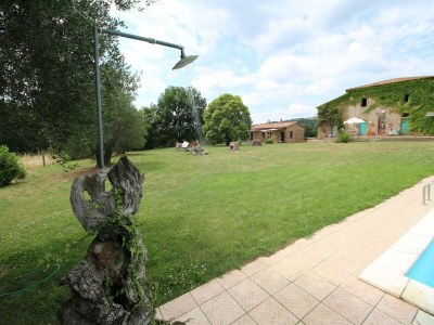 Farmhouse Romantic Farmhouse with Pool - Outdoor photo 21