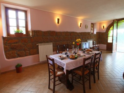 Farmhouse Romantic Farmhouse with Pool - Features photo 24