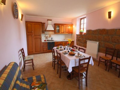 Farmhouse Romantic Farmhouse with Pool - Features photo 26