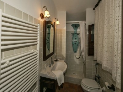 Villa Villa Santa Fiora Farmhouse - Features photo 37