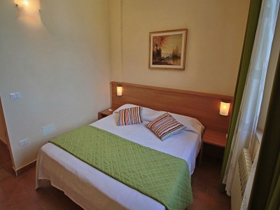 Apartment Apartment in Piticchio with Pool and BBQ - Features photo 23