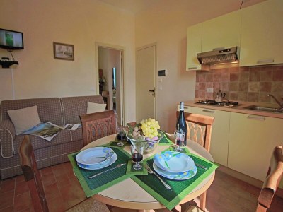 Apartment Apartment in Piticchio with Pool and BBQ - Features photo 24