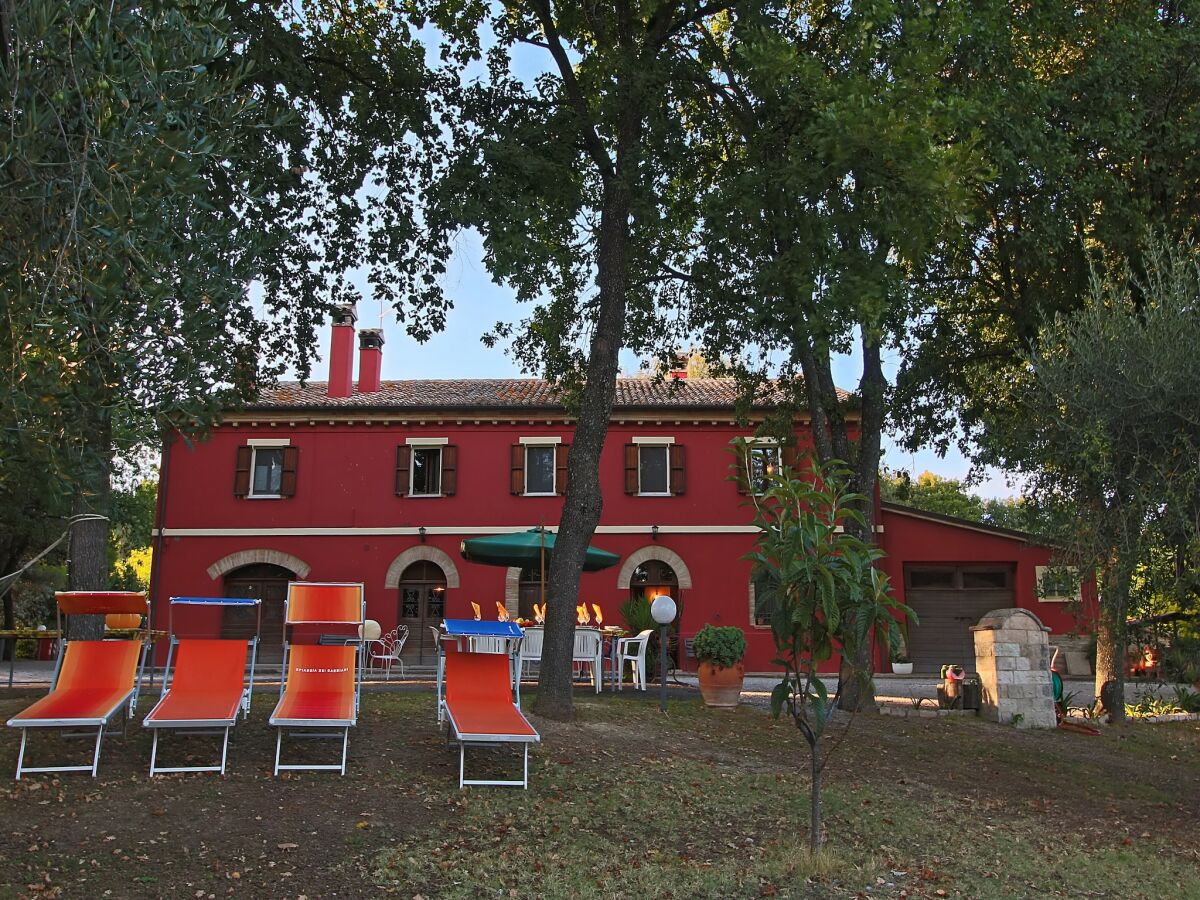 Holiday house Ferienhaus in Serrungarina in Seenähe