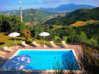 Villa Villa in Marche mit Pool und Panoramablick - Outdoor photo 6