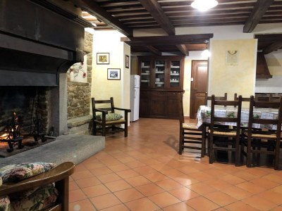 Farmhouse Chalet in Apecchio with Pool and Mountain Views - Features photo 30