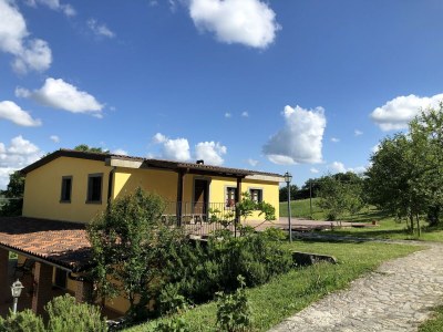 Farmhouse Farmhouse in Apecchio with Mountain Views - Outdoor photo 17