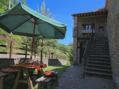 Farmhouse Farmhouse in Apecchio with Pool & Spa - Outdoor photo 9