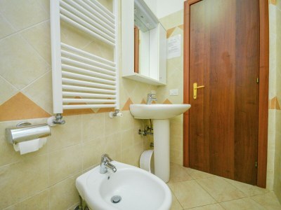 Cottage Mansion in Sorrento near the Beach - Features photo 17