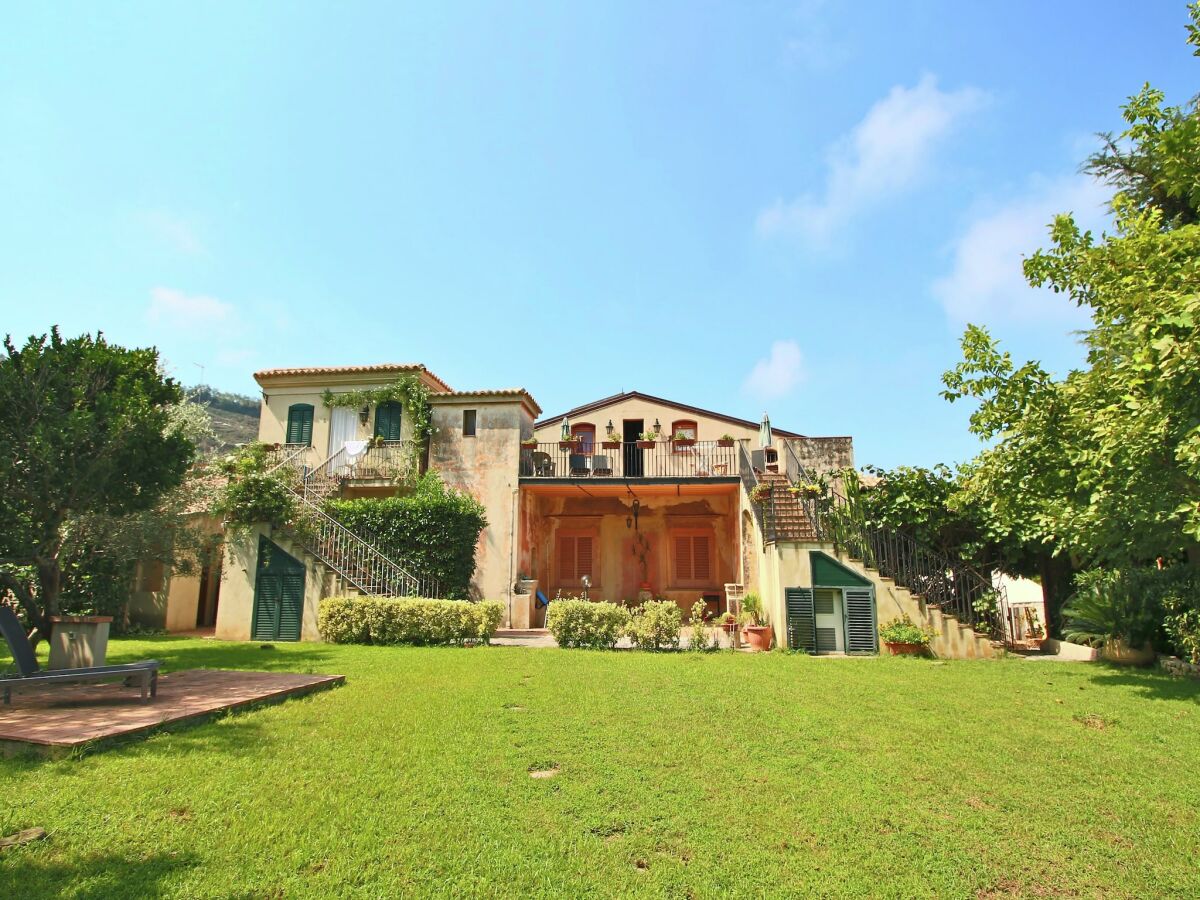 Apartment Wohnung in Parghelia an der Götterküste