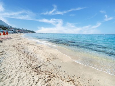 Holiday house Wohnung in Residenz mit Schwimmbad - Environment photo 37