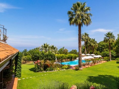 Villa Fesselnde Villa in Ricadi mit Pool - Outdoor photo 8