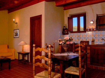 Farmhouse Rustic Sicilian Retreat with Spa - Features photo 28