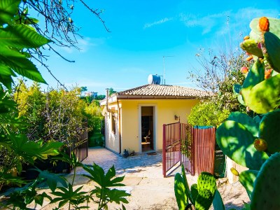 Holiday house Ferienhaus in Lido di Noto am Strand - Outdoor photo 32