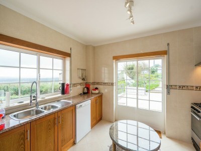 Villa Oceanview Cliff Retreat - Features photo 24