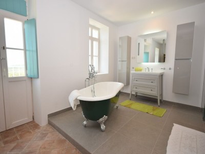 Cottage Lebhaftes Landhaus mit Gemeinschaftspool - Features photo 27